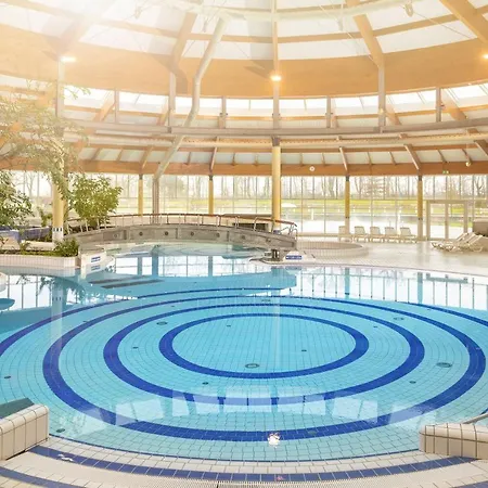 Schicke Mit Terrasse, Gratis Nutzung Vom Ahoi Erlebnisbad Und Sauna In Sellin - Haus De Niege Wech 01 公寓