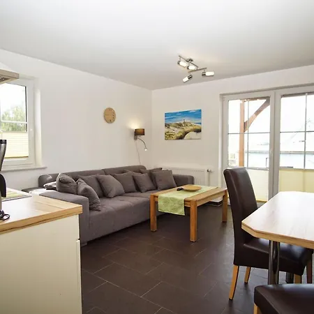 Ahoi Erlebnisbad Ferienwohnung: Stylish With Terrace And Access Apartment Thiessow