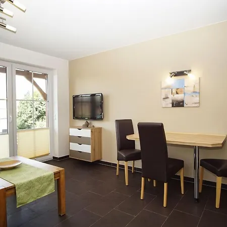Apartment Ahoi Erlebnisbad Ferienwohnung: Stylish With Terrace And Access *