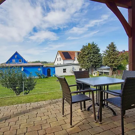 Schicke Mit Terrasse, Gratis Nutzung Vom Ahoi Erlebnisbad Und Sauna In Sellin - Haus De Niege Wech 01 Apartmán