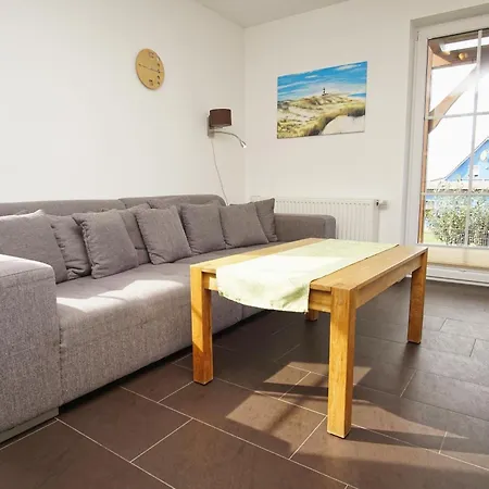 Schicke Mit Terrasse, Gratis Nutzung Vom Ahoi Erlebnisbad Und Sauna In Sellin - Haus De Niege Wech 01 Apartmán *