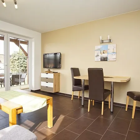 Apartmán Schicke Mit Terrasse, Gratis Nutzung Vom Ahoi Erlebnisbad Und Sauna In Sellin - Haus De Niege Wech 01 *