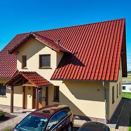 Schicke Mit Terrasse, Gratis Nutzung Vom Ahoi Erlebnisbad Und Sauna In Sellin - Haus De Niege Wech 01 * Thiessow